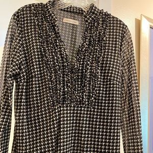 Houndstooth top